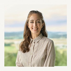 A compassionate and experienced psychiatric nurse and therapist specializing in mood disorders, PTSD, and addictions, Hayley stands ready to provide supportive and evidence-based care