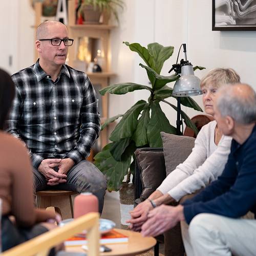 Michael Walsh, Canadian Sober Coach and Interventionist, works with a family who are experiencing the effects of a loved one's drug/alcohol use during a coaching and consulting using the CRAFT model session